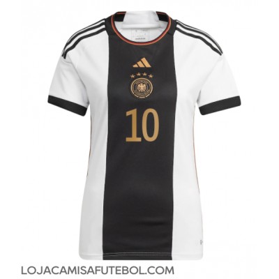 Camisa de Futebol Alemanha Serge Gnabry #10 Equipamento Principal Mulheres Mundo 2022 Manga Curta